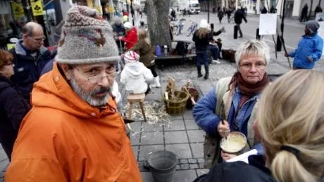 Protester 2009. Så här såg det ut när Erik Wessely och föreningen Stavgard protesterade mot minskade bidrag för två år sedan. Den här gången hann de inte protestera.Foto: Henrik Radhe