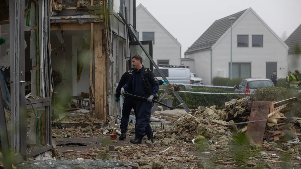 En kvinna i 25-årsåldern avled efter den kraftiga explosionen.