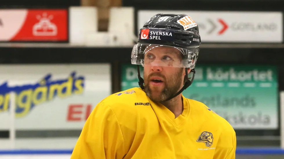 Niklas Dahlberg tränar för fullt och hoppas på spel.