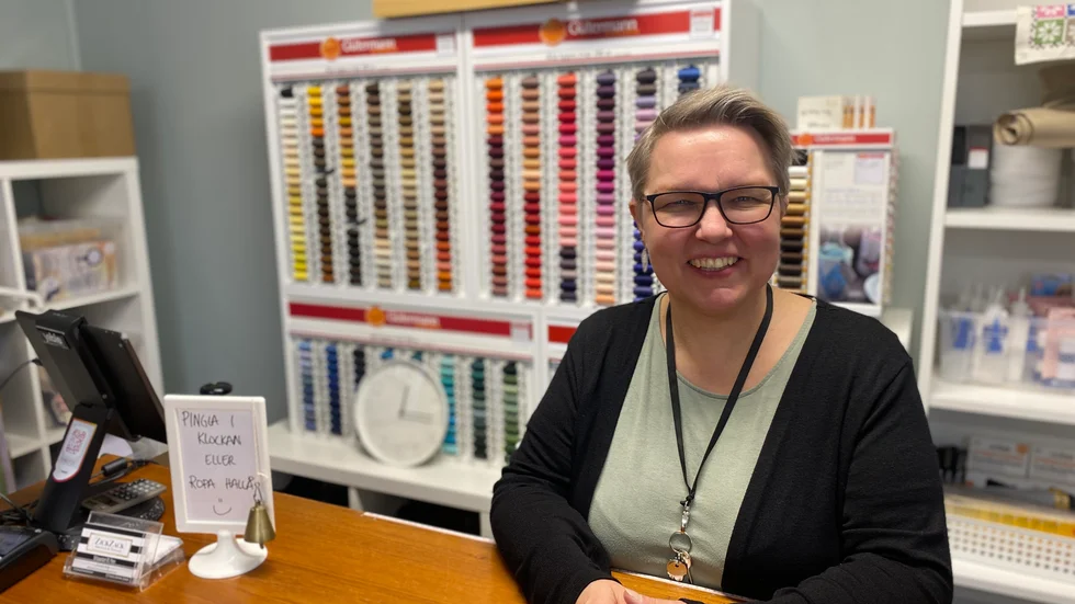 Ann-Louice Lindström hade under onsdagen nyöppning för sin butik ZickZack i centrala Flen. 