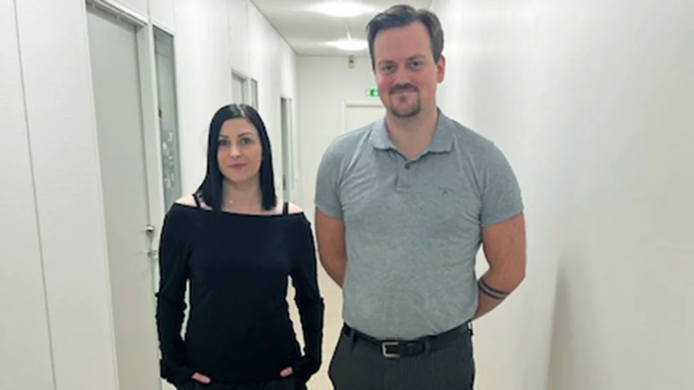 Alexandra Neitola utbildar sig till kiropraktor medan Jonatan Wallqvist är färdigutbildat och numera jobbar på högskolans kiropraktormottagning i Skellefteå.