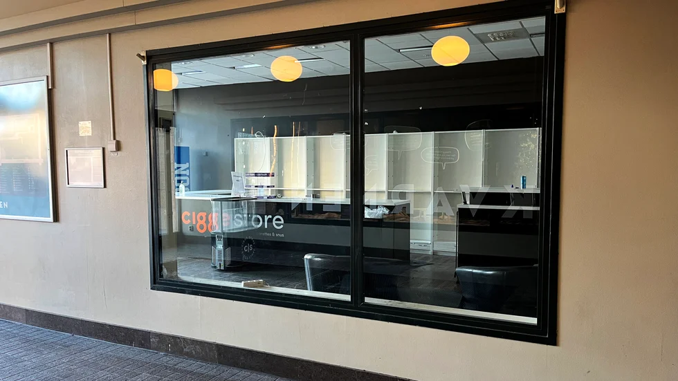 Butikslokalen där Cigge store tidigare hade sin verksamhet ekar tom.