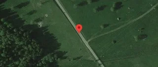 Stopp på väg 860 efter singelolycka