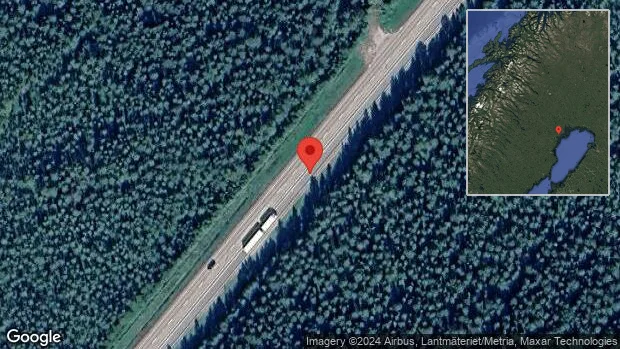 Varnar för älgar på vägen på E4