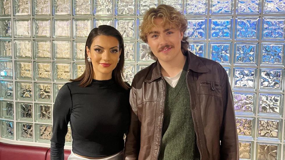 Jurymedlemmen Katia Mosally ringde Leo Tekiel för att övertala honom att ställa upp i "Idol". 