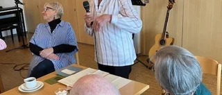 Eftermiddagskaffe för årsrika medlemmar