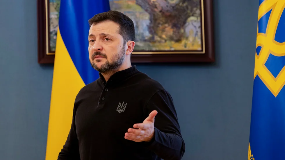 Ukrainas president Volodymyr Zelenskyj säger att han vill ha ett nytt samtal med USA:s president Donald Trump. Arkivbild.