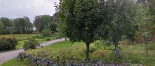 Fastigheten på postadress Lugnet 133 i Hållnäs har bytt ägare