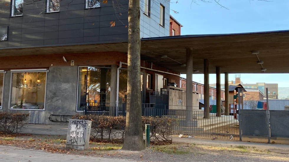 Nyligen kunde vi berätta om planerna. På torsdagen fattades beslutet: Förskolan läggs ner.