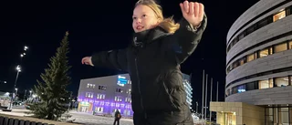 Lilly, 10, har snurrat in sig hos 33 000 på sociala medier