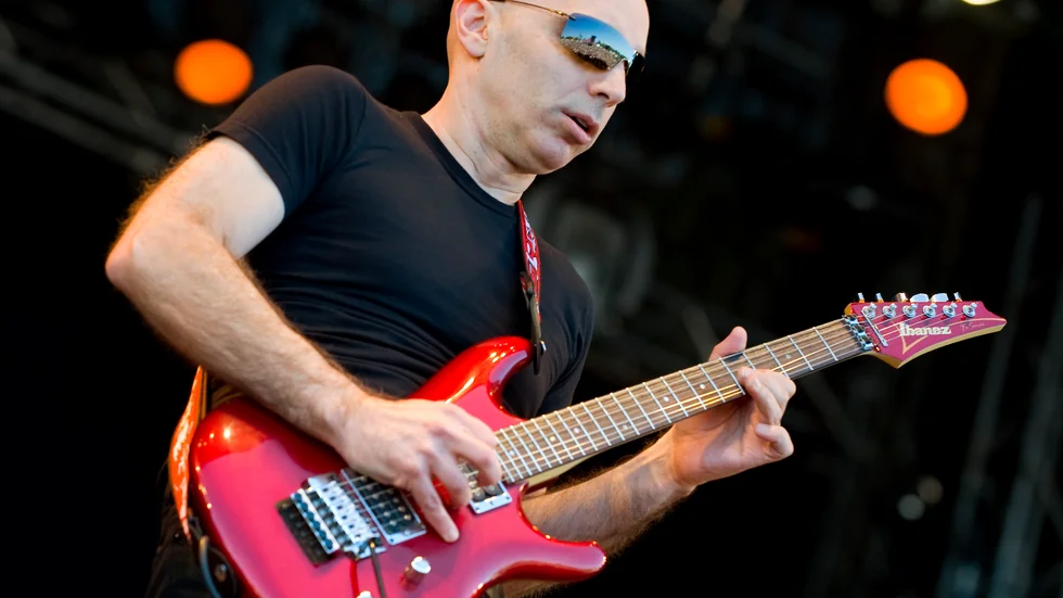 Joe Satriani besökte Sweden Rock 2008.