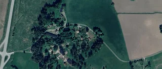 Nya ägare till mindre hus i Huddungeby – prislappen: 900 000 kronor