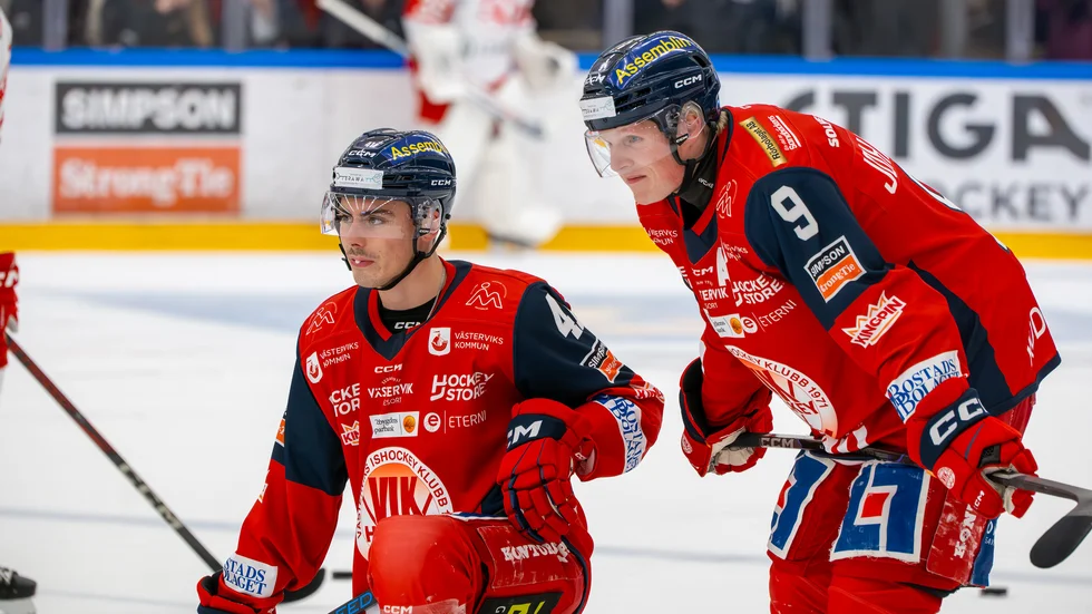 VIK och spelaren bryter kontraktet med omedelbar verkan.