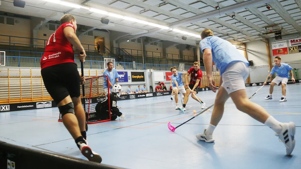 Toppmöte i GFL. Gråbo 92 besegrade Wisby City med 6-4.