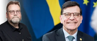 "Om man inte fått lära sig abc i hanterandet av hemliga dokument"