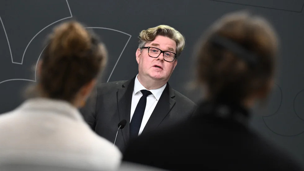 Justitieminister Gunnar Strömmer (M) på onsdagens pressträff.
