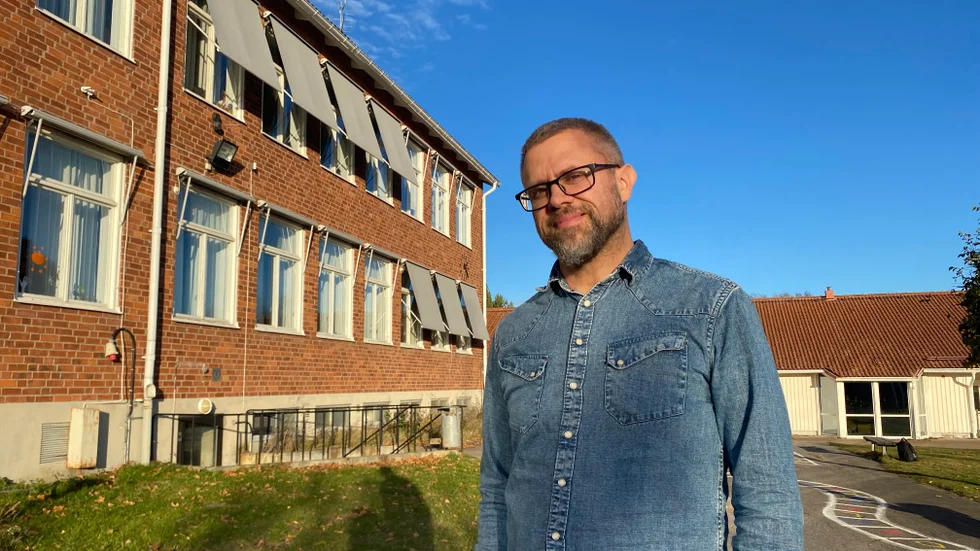 Linköpingsläraren Lars-Göran Danielsson återvänder till hemkommunen Västervik som lärare på Loftahammars skola.
