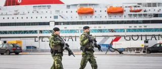 BILDER • Spänt i omvärlden – då patrullerar militären på Gotland • Försvaret: ”Ukraina är inte långt bort”