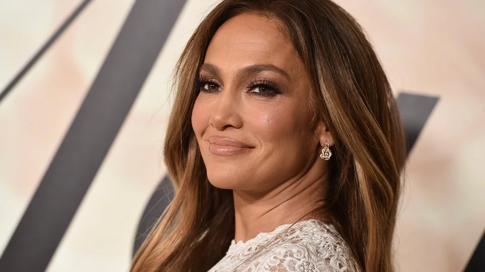 I "Marry me" spelar Jennifer Lopez mot Owen Wilson. Arkivbild.
