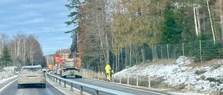 Efter skadorna: Reparation orsakade stopp i trafiken på riksväg 55/56