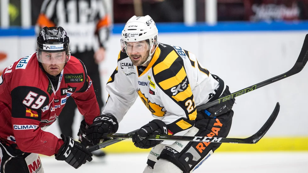 Smärtsamt. Jimmie Ericsson gjorde en bra comeback, men laget tappade 4–0 i Skåne. Malmö fick revansch och kunde vinna med 5–4 efter förlängning. Foto: Björn Lindgren/TT.