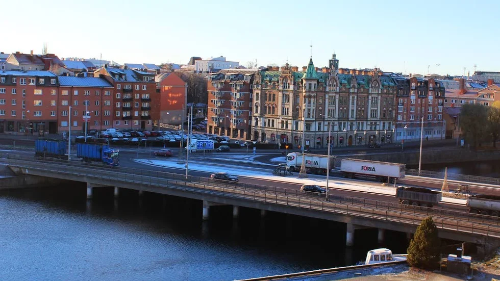 På Hamnbron tog biljakten slut.