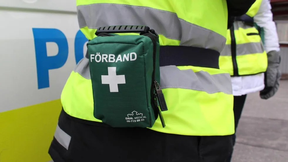 Misshandlad man plåstrades om i hemmet, gärningsmannen fanns inte kvar.