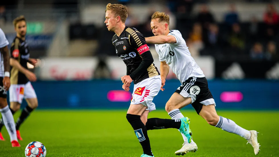 Tomas Totland i duell mot Rosenborg.