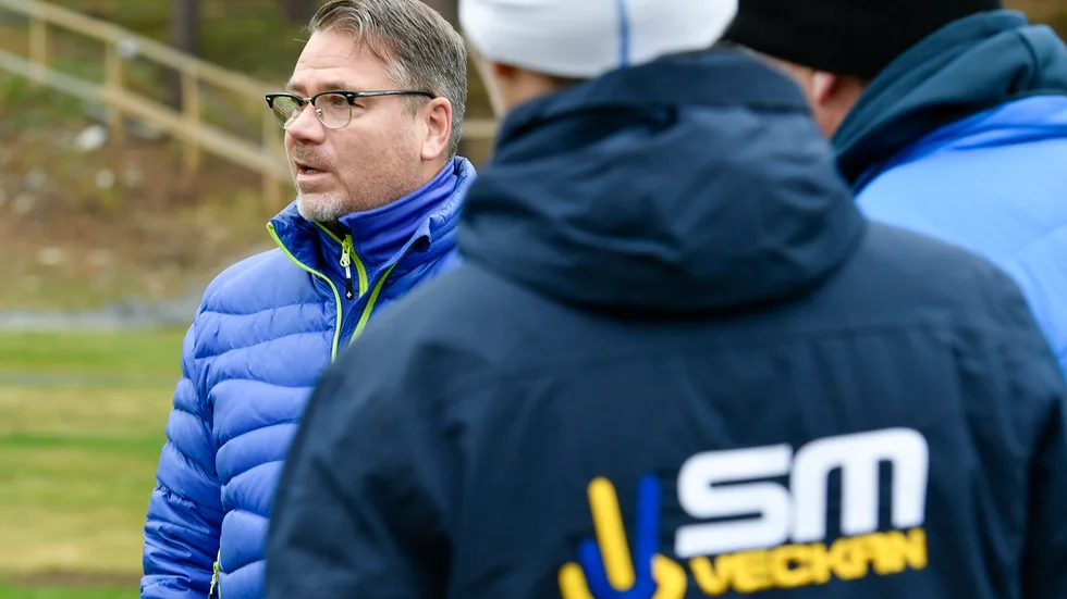 Ulf Nilsson är SVT:s projektledare för SM-veckan. Han förklarar att han har full förståelse för Kristoffer Jakobsen besvikelse över att SVT inte sänder slalomtävlingarna under SM-veckan.