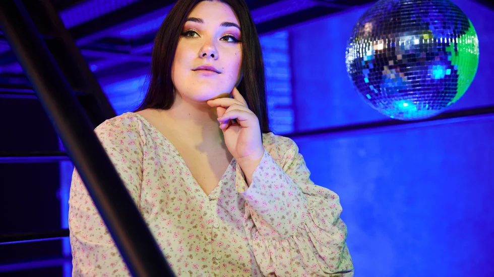 Annika Wickihalder sjunger för sin syster i fredagens "Idol".