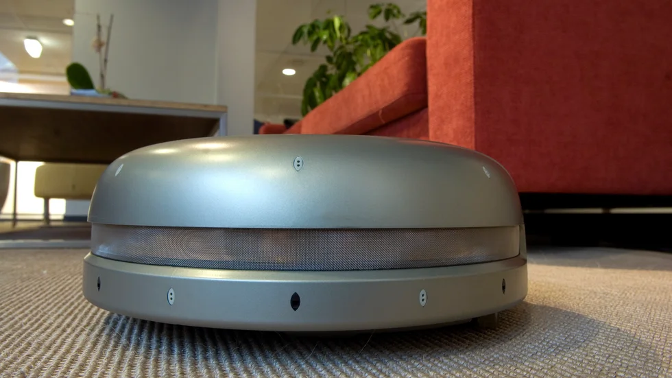 En robotdammsugare - kan det vara en hjälp för att avlast personal på äldreboende?