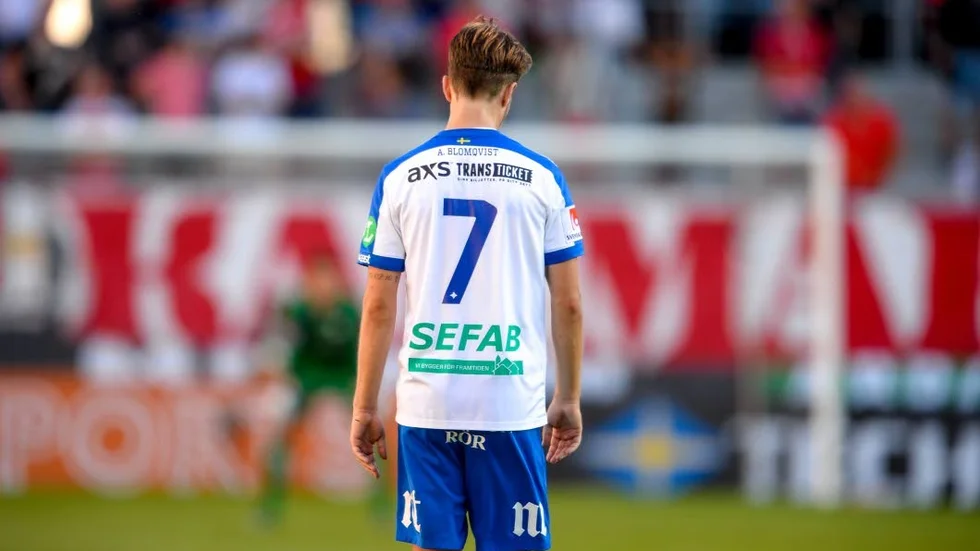 Mentalt. Vägen tillbaka till fotbollen kommer bli lång och tuff för Blomqvist.
