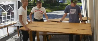 Tävlingsområdet byggs upp