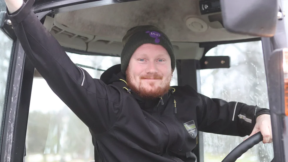 Niklas Eriksson har bestämt sig för att spela två A-lagssäsonger till med KVBS.
