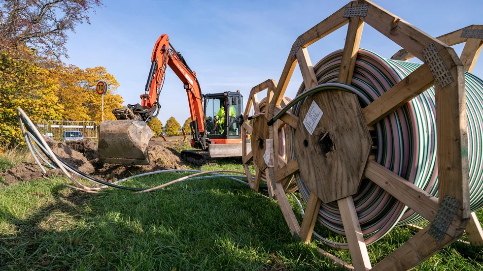 14 områden i sju kommuner i Norrbotten ska få fiber och det är Open Infra som ska göra jobbet.