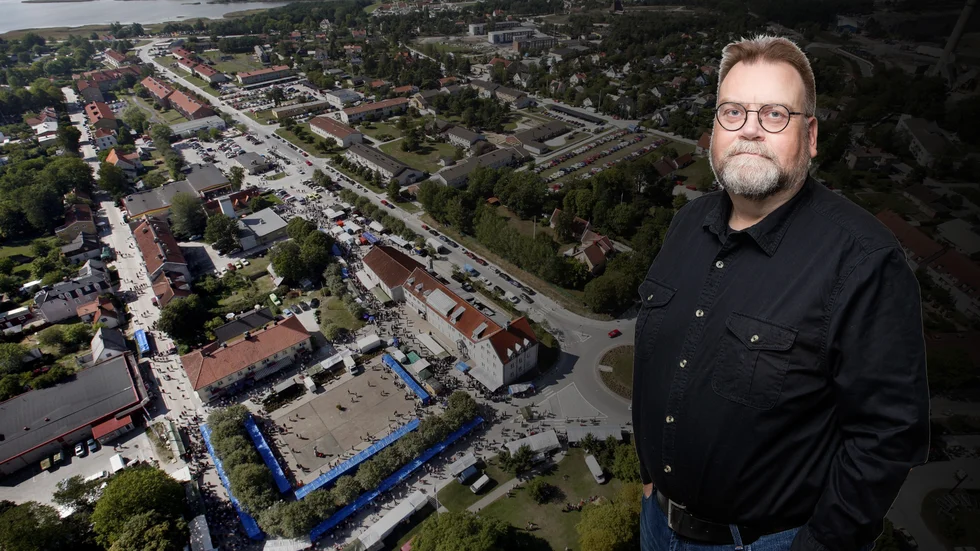 ”Det motstånd som vindkraftverk möter från närboende är bara en ljum sommarbris jämfört med det motstånd ett kärnkraftverk skulle få”, skriver Gotlands Folkblads ledarskribent Erik Fransson.