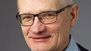 "Län kan gå i graven" Anders Lidström, professor vid universitetet i Umeå, ser goda förutsättningar att en storregion ska bli verklighet.