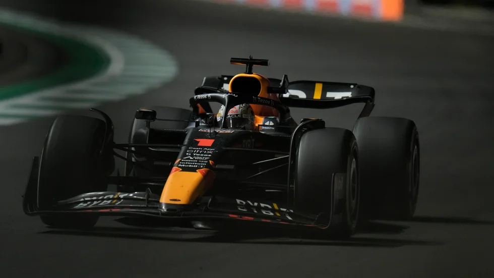 Red Bulls Max Verstappen tog hem Saudiarabiens GP.