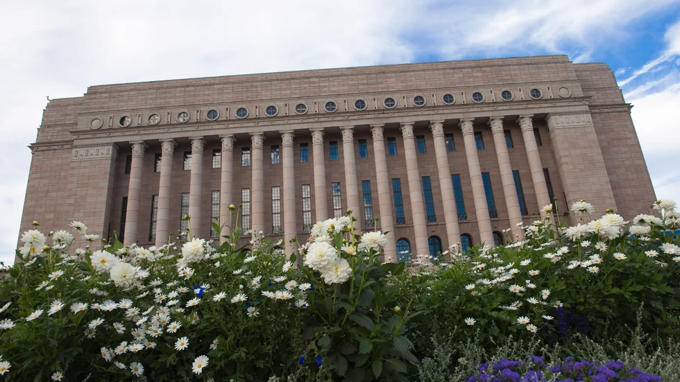 Ukrainas president talade till Finlands riksdag via länk. Arkivbild.