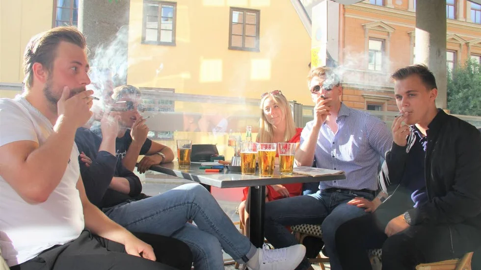 Jonathan Landberg, John Manders, Filip Seiman, Olivia Bergström Theo Herold och Philip Ingemarsson från Moderata studenter.