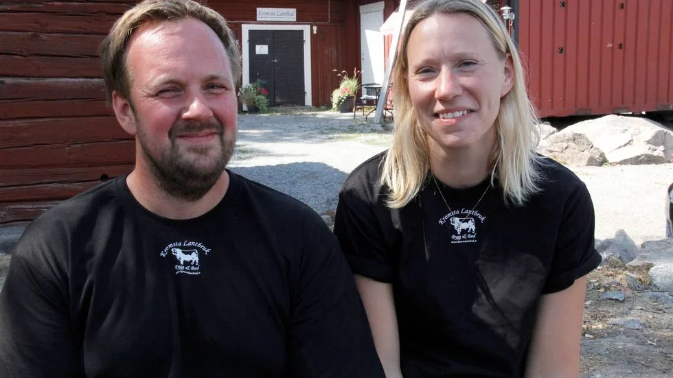 Sänkt dieselpris och regellättnader anser Rickard och Erica Eriksson att skulle hjälpa dem och torkdrabbade kolleger.