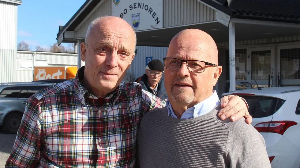 Ralph Abrahamsson och Bo Lundgren hoppades på snabbt besked när EP träffade dem tidigare i år. Nu gläds SPF-ordförande Lundgren, till höger, åt att pensionärsorganisationerna har fått vara med och ge sina synpunkter i utredningen.