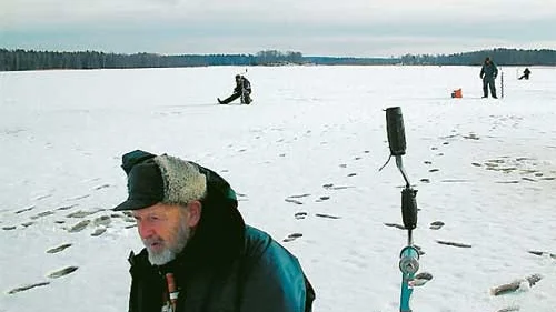Sten Nordström var en av de tävlande som tillbringade fyra timmar ute på isen för att tävla i Smålandsmästerskapet.