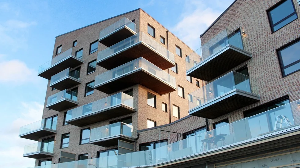 Turerna runt Slottsholmen verkar nu ha tagit en obehaglig vändningar i form av ett mordhot mot en ledande kommunpolitiker.