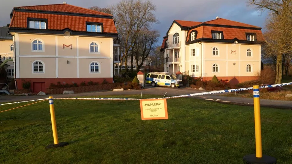 På Johannesbergs slott fyra mil öster om Uppsala hålls fredssamtalen.