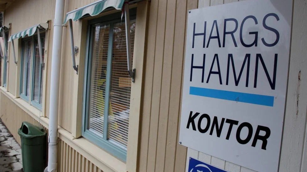 Snart kan farleden utanför Hargshamn bli djupare.