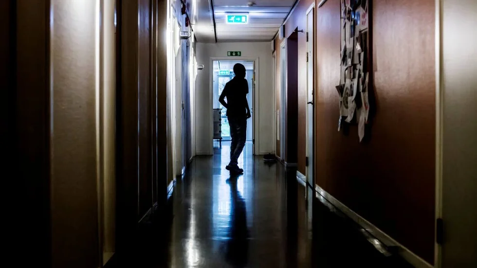 Ensamkommande. Bilden är från ett transitboende för ensamkommande flyktingar. Enligt Migrationsverkets prognos minskar statens kostnader kraftigt.