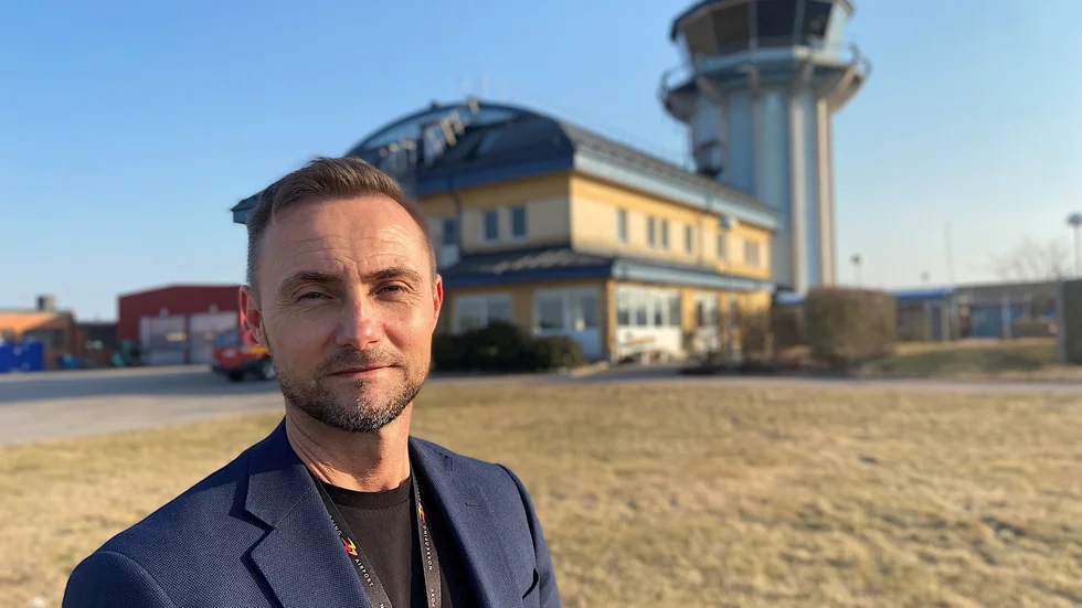 Peter Jansson är vd på Norrköping Airport. Han berättar att flygplatsen har sökt resebolaget Detur. "Men det har varit tvärtyst", säger han.
