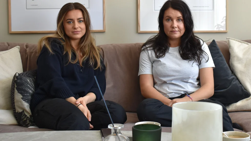 Maria Tymchenko och Olga Engman reser ner till den ukrainska gränsen för att tolka.