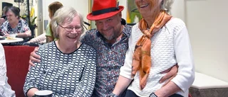200 tårtbitar bäddade för tårtfest